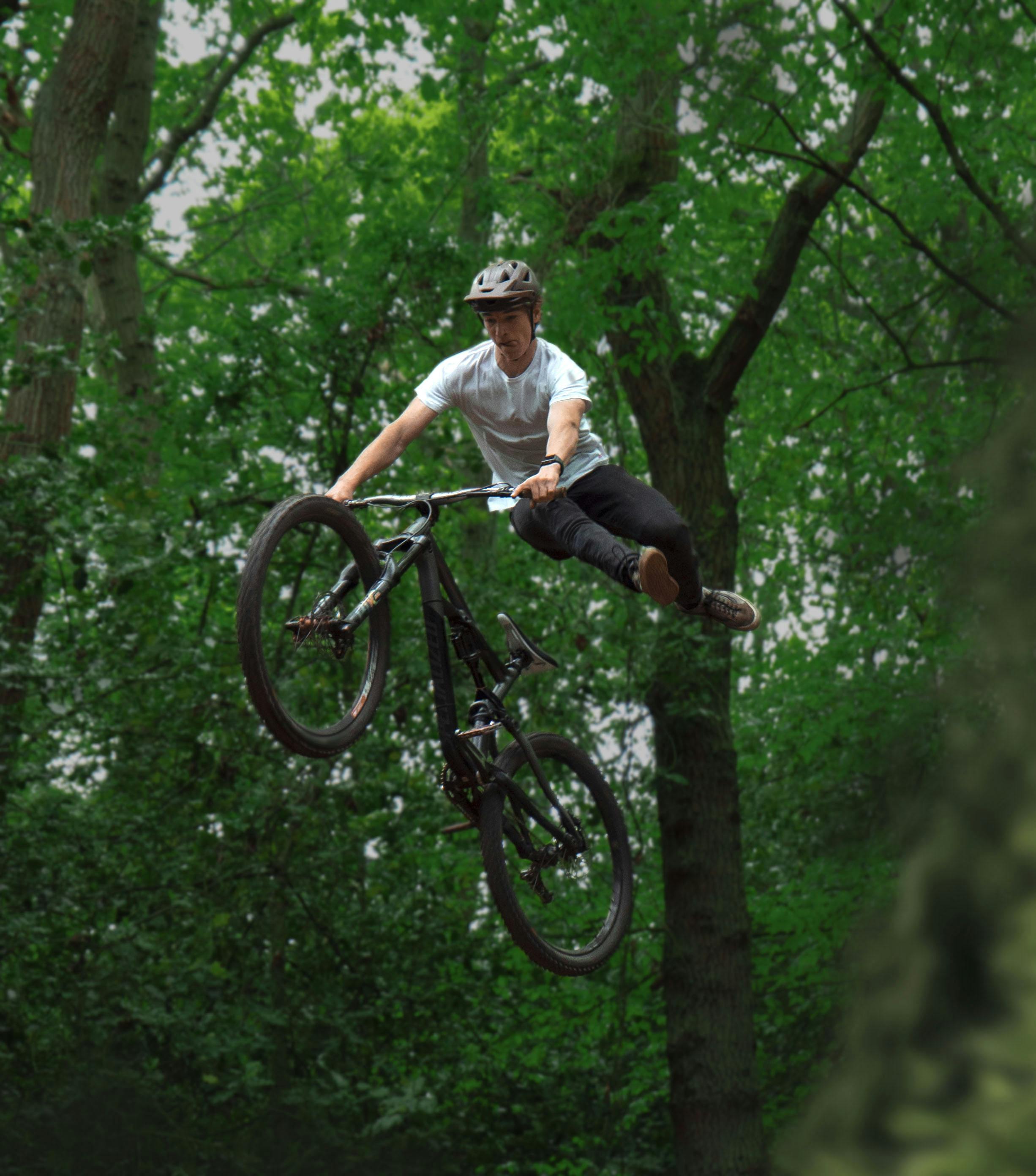 Bicicleta de Montaña OEM Perso - Mountain Biking Europe reseña y precio